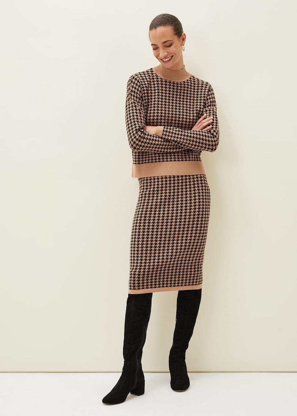 Soph Dogtooth Knitted Co-Ord Skirt Camel/Black | Phase Eight Womens Jumpers & Cardigans